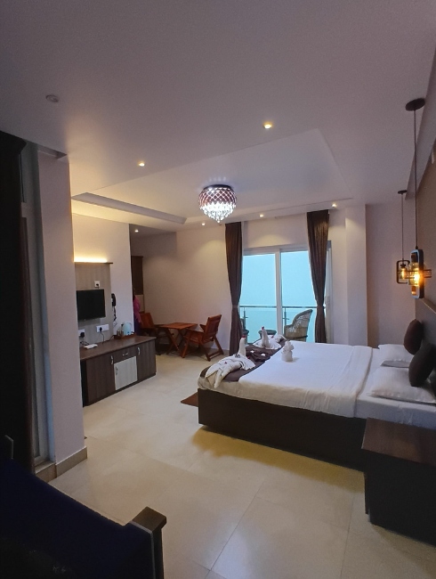 Ooty affordable hotels scenic location